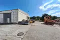 Земельный участок со складами