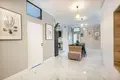 Mieszkanie 4 pokoi 136 m² Warszawa, Polska