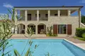 Haus 3 Schlafzimmer 216 m² Vodnjan, Kroatien