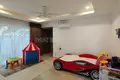 5-Schlafzimmer-Villa 450 m² Karon, Thailand