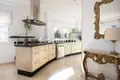 Haus 6 Schlafzimmer 324 m² Dos Hermanas, Spanien