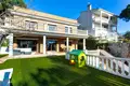 Villa de 4 dormitorios 180 m² Lloret de Mar, Španjolska