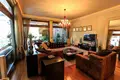 5-Schlafzimmer-Villa 1 500 m² Budva, Montenegro