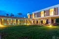 4 bedroom house 470 m² Baderna, Croatia
