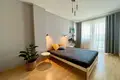Commercial property 2 rooms 65 m² in Warsaw, Poland