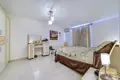 Complexe résidentiel Luxurious penthouse with a large private terrace