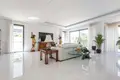 villa de 5 dormitorios  Marbella, Španjolska