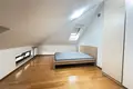 Haus 8 zimmer 330 m² in Warschau, Polen