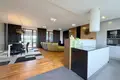 Apartamento 5 habitaciones 148 m² en Varsovia, Polonia