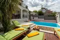 Дом 5 спален 270 м² Трогир, Хорватия