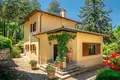 Вилла 10 комнат 550 м² Cetona, Италия