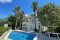 Villa 7 chambres 298 m² Prijevor, Monténégro