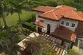 Szeregowiec 2 pokoi 226 m² Roatan, Honduras