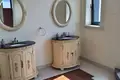 Chalet 4 bedrooms 1 200 m² Opcina Medulin, Croatia