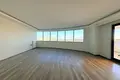 Mieszkanie 5 pokojów 210 m² Akcaabat, Turcja