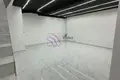 Oficina 1 habitación 115 m², Montenegro