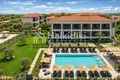 Hôtel 2 243 m² à Kalyves Polygyrou, Grèce