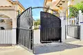 Szeregowiec 2 pokoi 84 m² Orihuela, Hiszpania