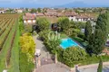 5 bedroom apartment 446 m² Lugana, Italy