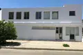 Gewerbefläche 283 m² Pervolia, Zypern