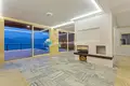 Вилла 4 спальни 330 м² Крашичи, Черногория