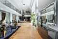 6 room house 1 077 m² Warsaw, Poland