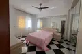 3 bedroom house 120 m² Dos Hermanas, Spain