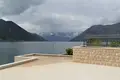 Villa de 4 dormitorios 420 m² Dobrota, Montenegro