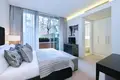 2 bedroom apartment 8 m² in London, United Kingdom