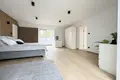 Dom 6 pokojów 280 m² Warszawa, Polska