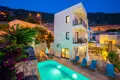 villa de 5 dormitorios 270 m² Kalkan, Turquía