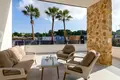 Mieszkanie 2 pokoi 75 m² Orihuela, Hiszpania