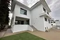 Mieszkanie 4 pokoi 460 m² w Demos Agiou Athanasiou, Cypr