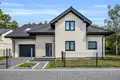 Дом 5 комнат 180 м² в Krobia, Польша