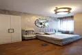 2 bedroom apartment 125 m² Basaksehir, Turkey