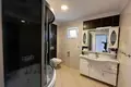4 bedroom apartment 280 m² Incekum, Turkey