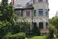 Haus 8 zimmer 478 m² Lisky, Ukraine