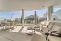 Mieszkanie 2 pokoi 86 m² Benalmadena, Hiszpania