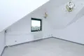 House 398 m² in Masovian Voivodeship, Poland