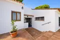 4 bedroom house 252 m² Dos Hermanas, Spain