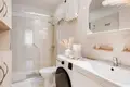 2 bedroom apartment 65 m² Warsaw, Poland