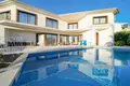 Villa de 4 dormitorios 285 m² Tivat, Montenegro