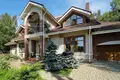 9 room house 587 m² in Troitsk, Russia