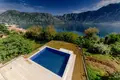 2 bedroom apartment 70 m² Skaljari, Montenegro