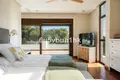Haus 6 Schlafzimmer 381 m² Dos Hermanas, Spanien