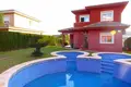 Villa de 4 dormitorios 351 m² Ribarroja del Turia, Španjolska