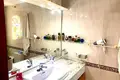 Haus 4 Schlafzimmer 210 m² Dos Hermanas, Spanien