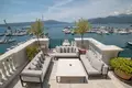 Ático 4 habitaciones 595 m² Tivat, Montenegro