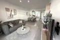 Mieszkanie 2 pokoi 75 m² Orihuela, Hiszpania