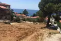 Land 1 room  Loutra, Greece